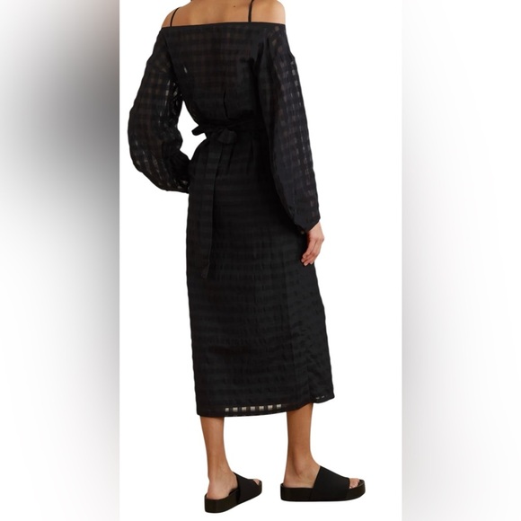 Deveaux New York Black Meadow Off The Shoulder Belted Midi Dress Size 0 - Picture 2 of 9